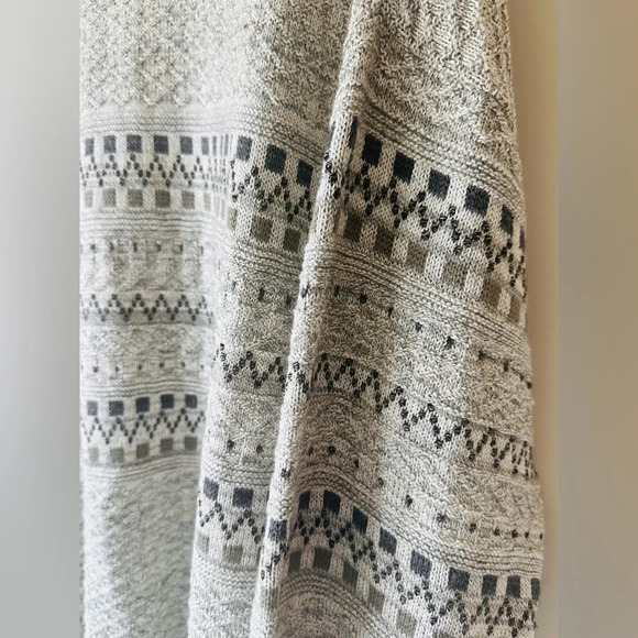 St. John’s Bay Men’s Vintage Sweater - Size XL - Picture 12 of 13